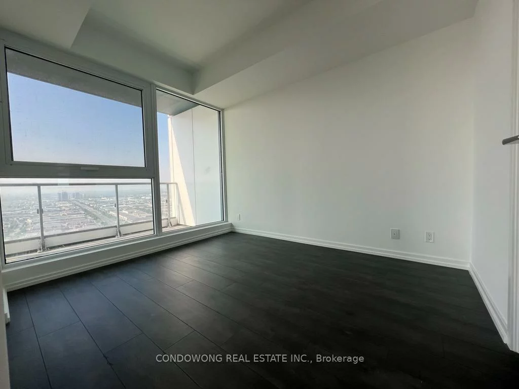 1000, Portage, Vaughan Corporate Centre, Vaughan