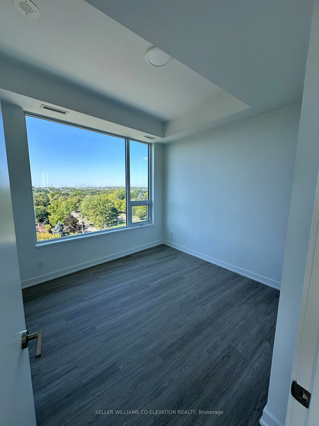 8188, Yonge, Uplands, Vaughan