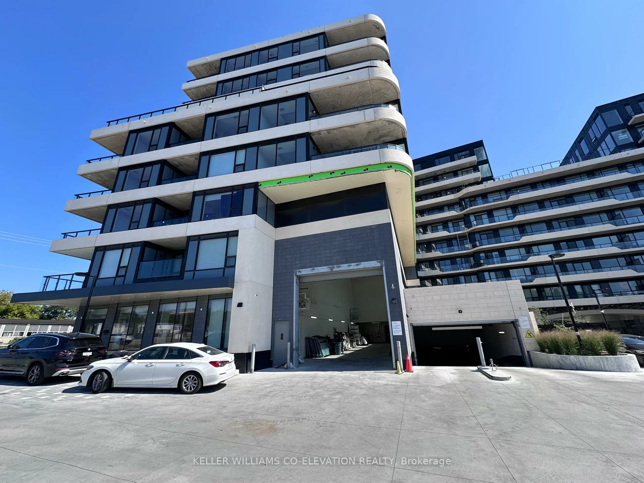 8188, Yonge, Uplands, Vaughan
