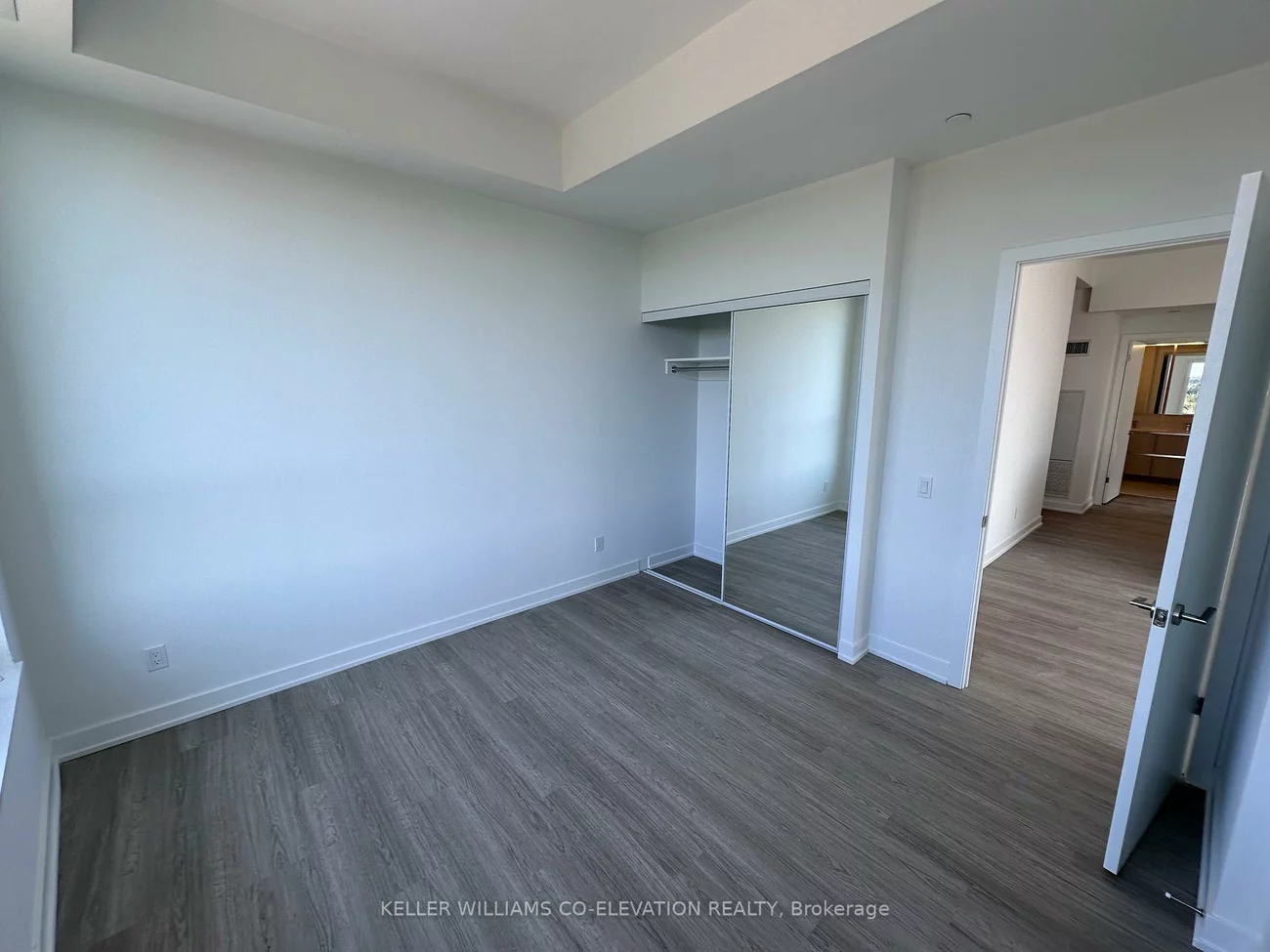 8188, Yonge, Uplands, Vaughan