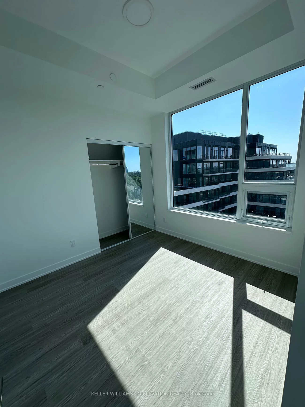 8188, Yonge, Uplands, Vaughan