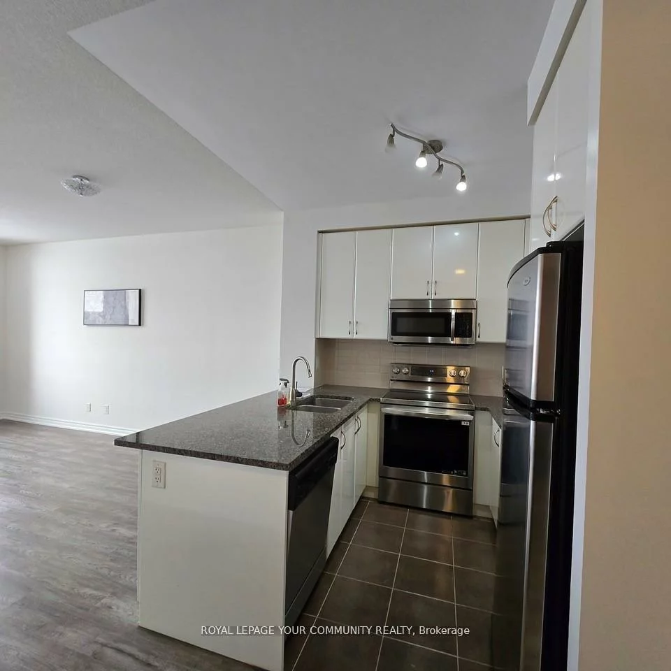 9245, Jane, Maple, Vaughan