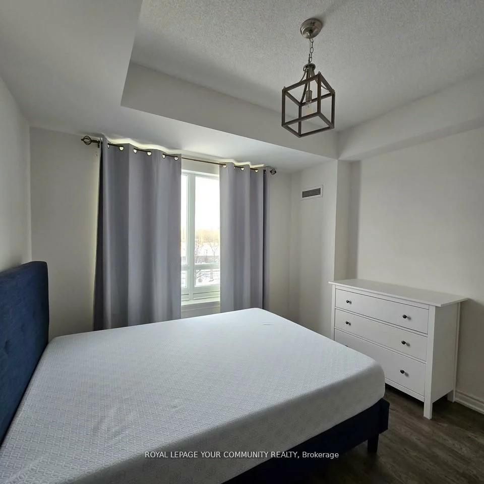 9245, Jane, Maple, Vaughan