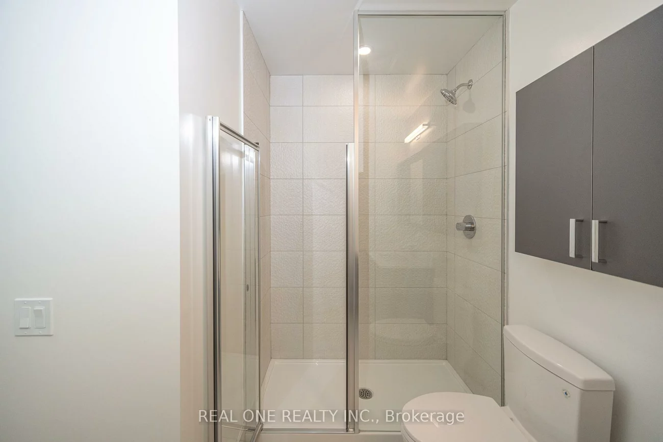 30, Upper Mall, Brownridge, Vaughan