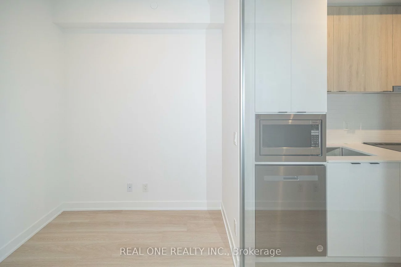 30, Upper Mall, Brownridge, Vaughan