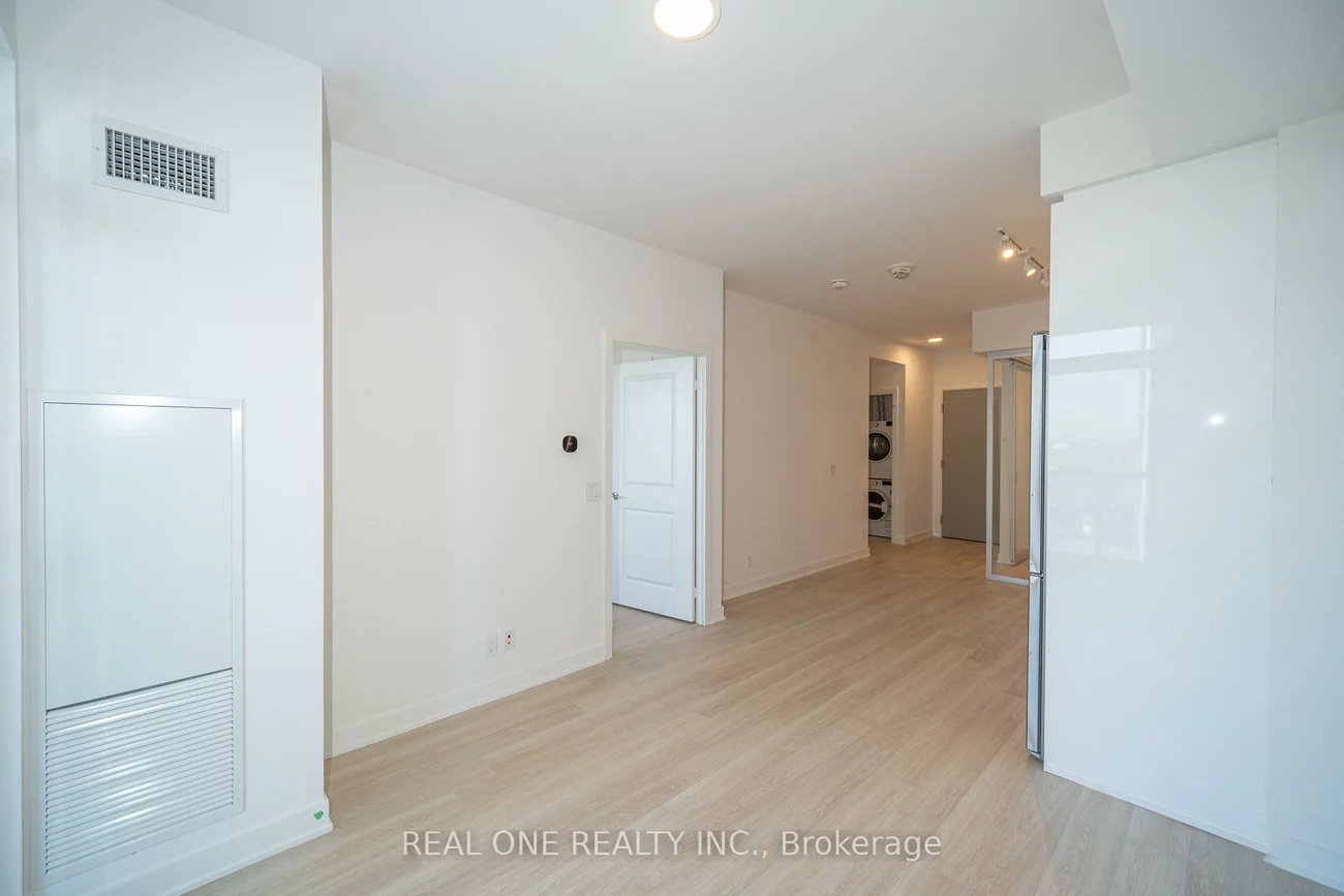 30, Upper Mall, Brownridge, Vaughan
