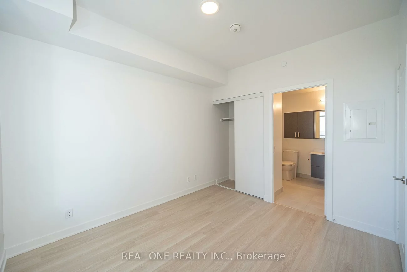 30, Upper Mall, Brownridge, Vaughan