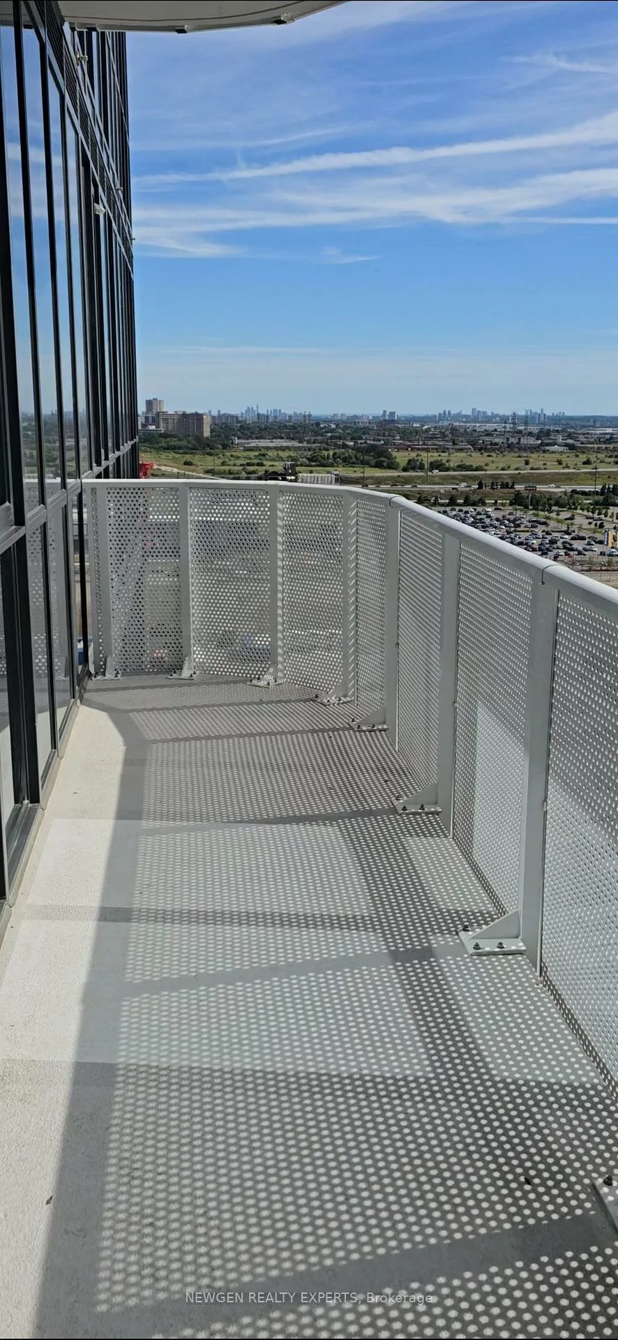 28, Interchange, Vaughan Corporate Centre, Vaughan