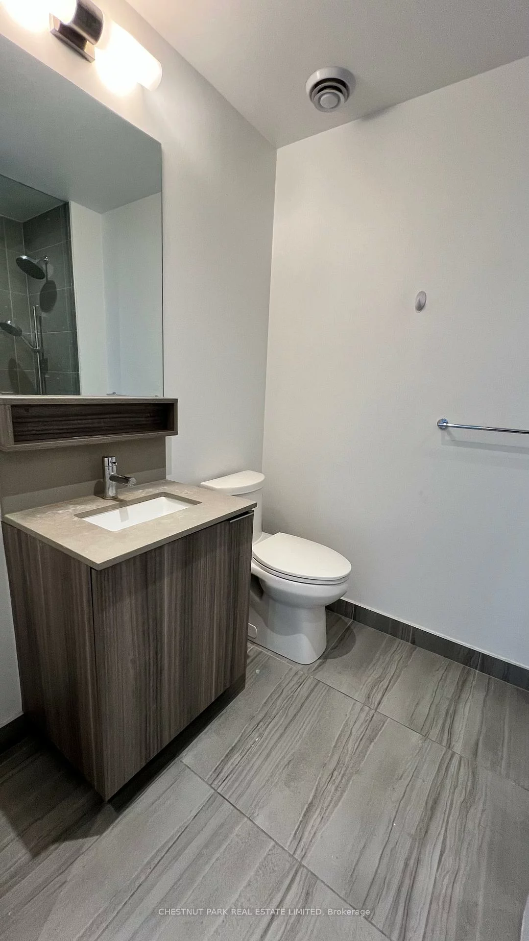 898, Portage, Vaughan Corporate Centre, Vaughan