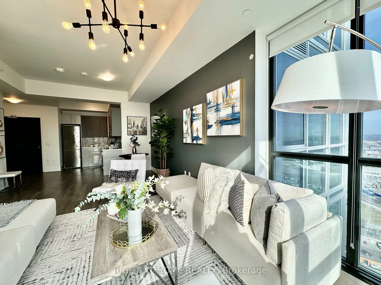 2908, Highway 7, Concord, Vaughan