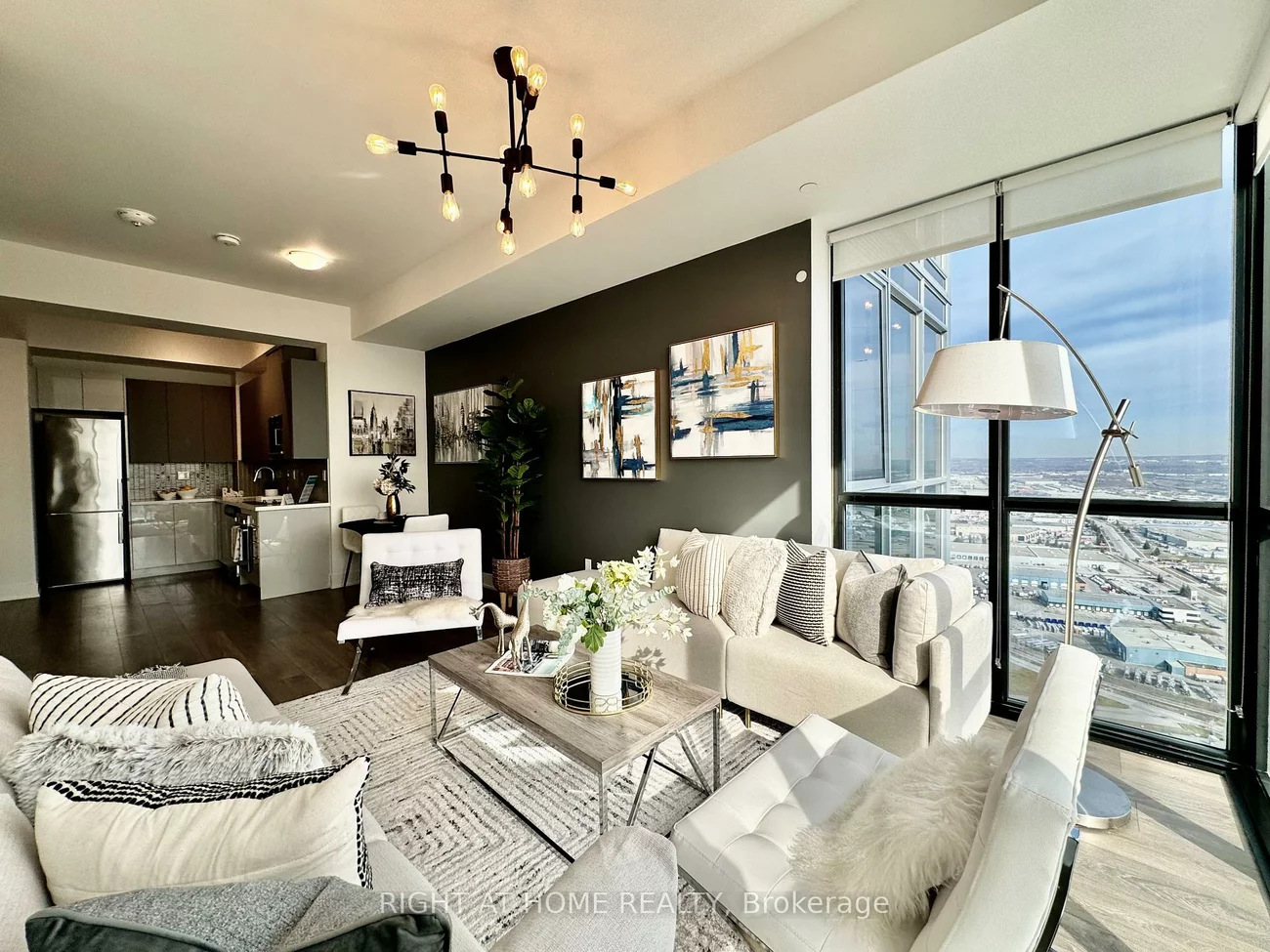 2908, Highway 7, Concord, Vaughan