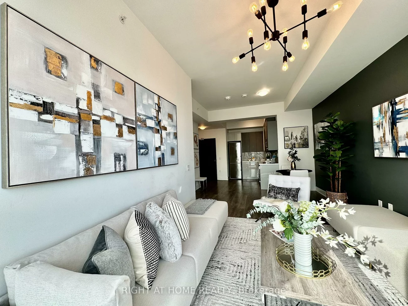 2908, Highway 7, Concord, Vaughan