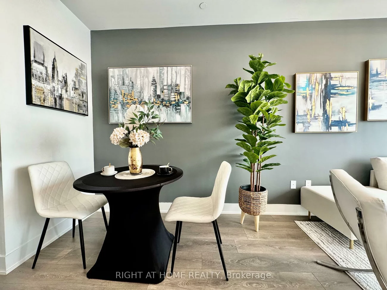 2908, Highway 7, Concord, Vaughan