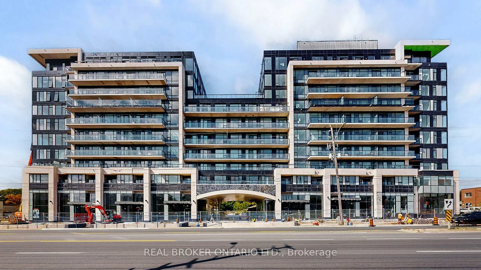 8188, Yonge, Uplands, Vaughan
