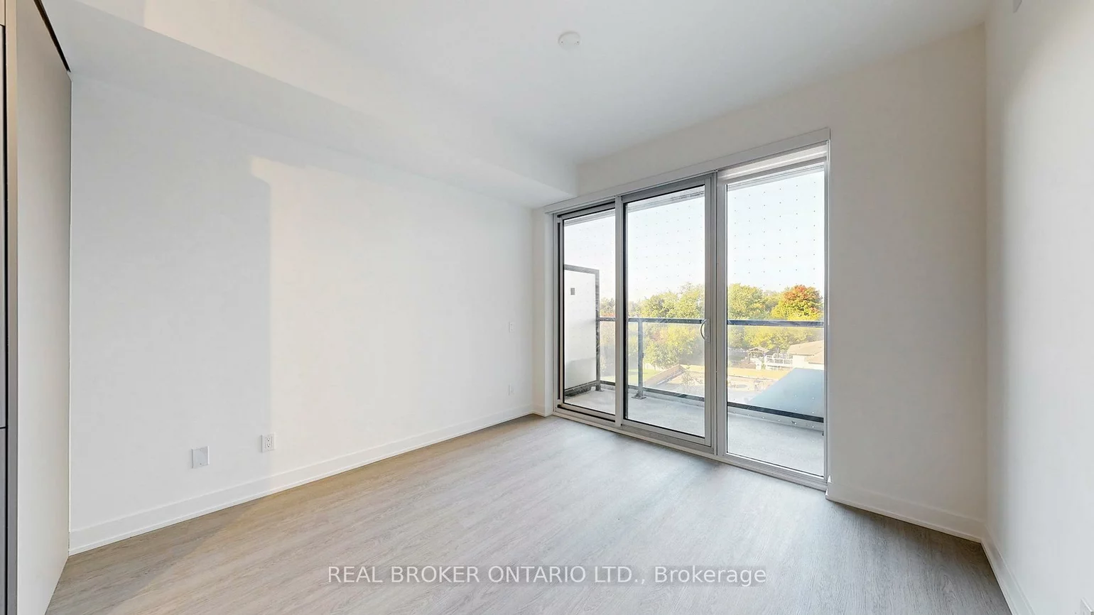 8188, Yonge, Uplands, Vaughan