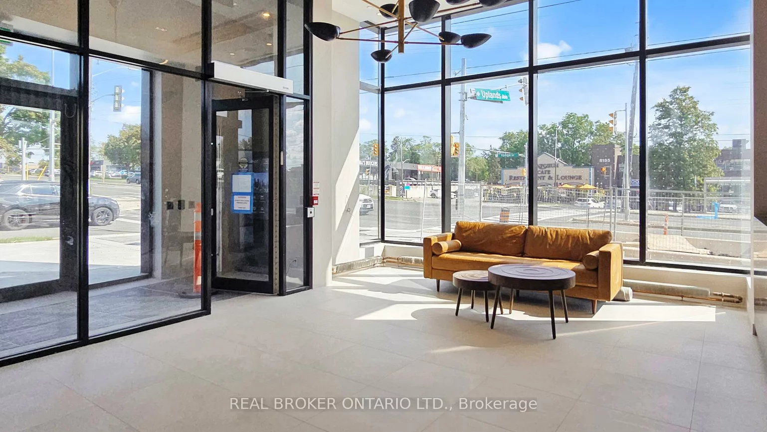 8188, Yonge, Uplands, Vaughan