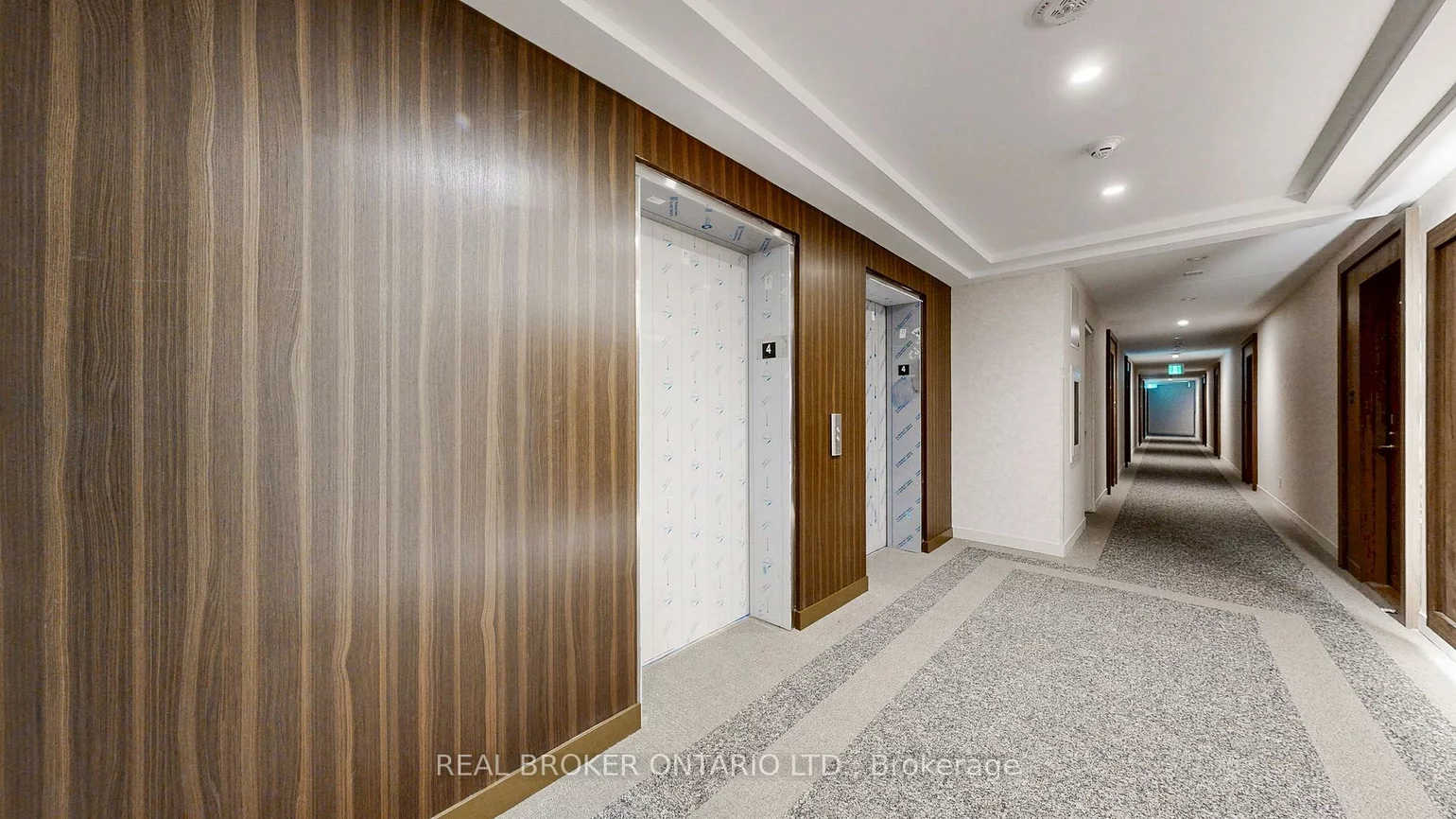 8188, Yonge, Uplands, Vaughan