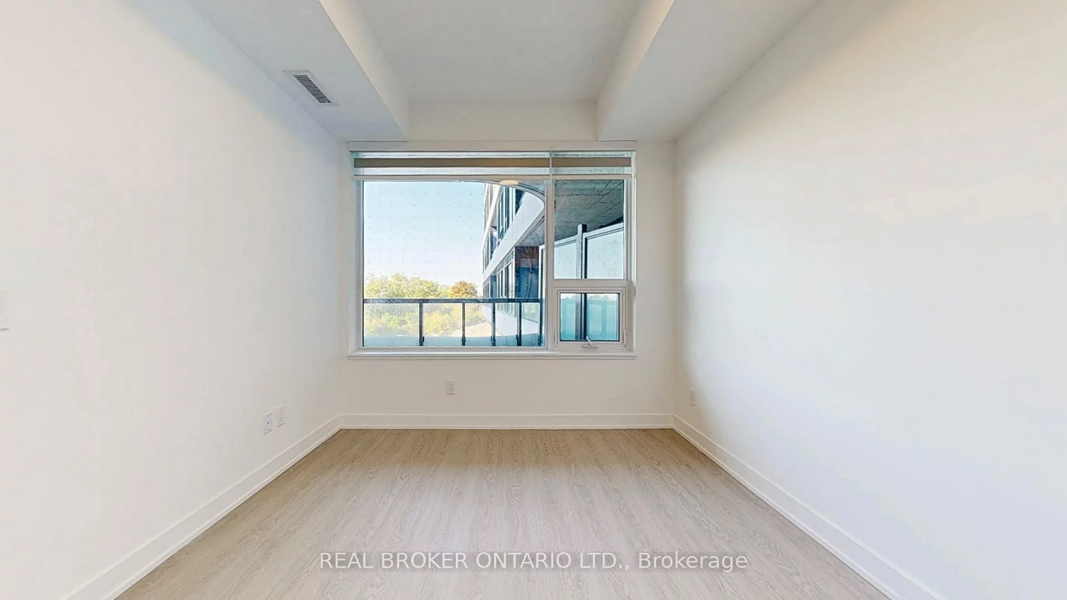 8188, Yonge, Uplands, Vaughan