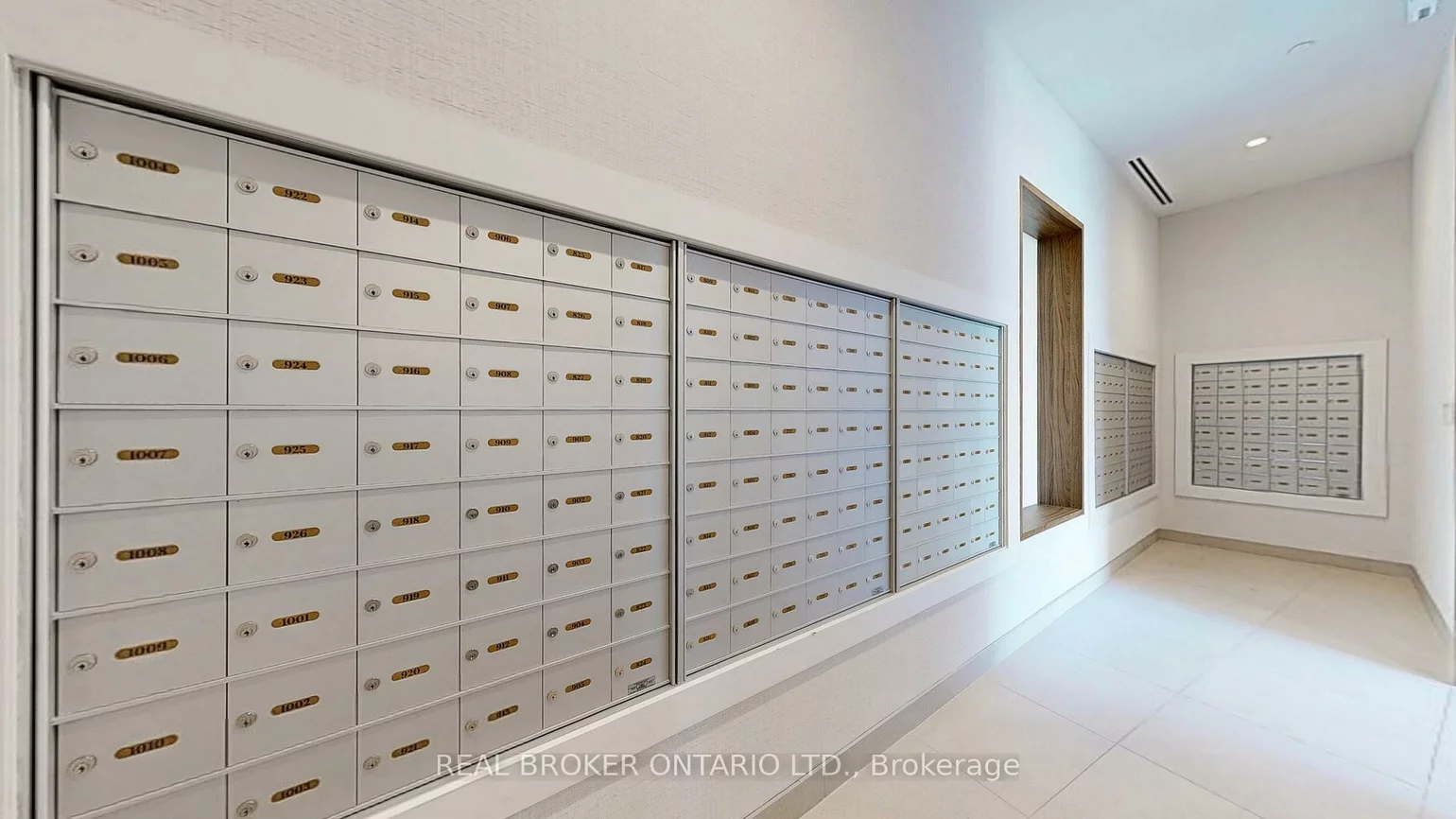 8188, Yonge, Uplands, Vaughan