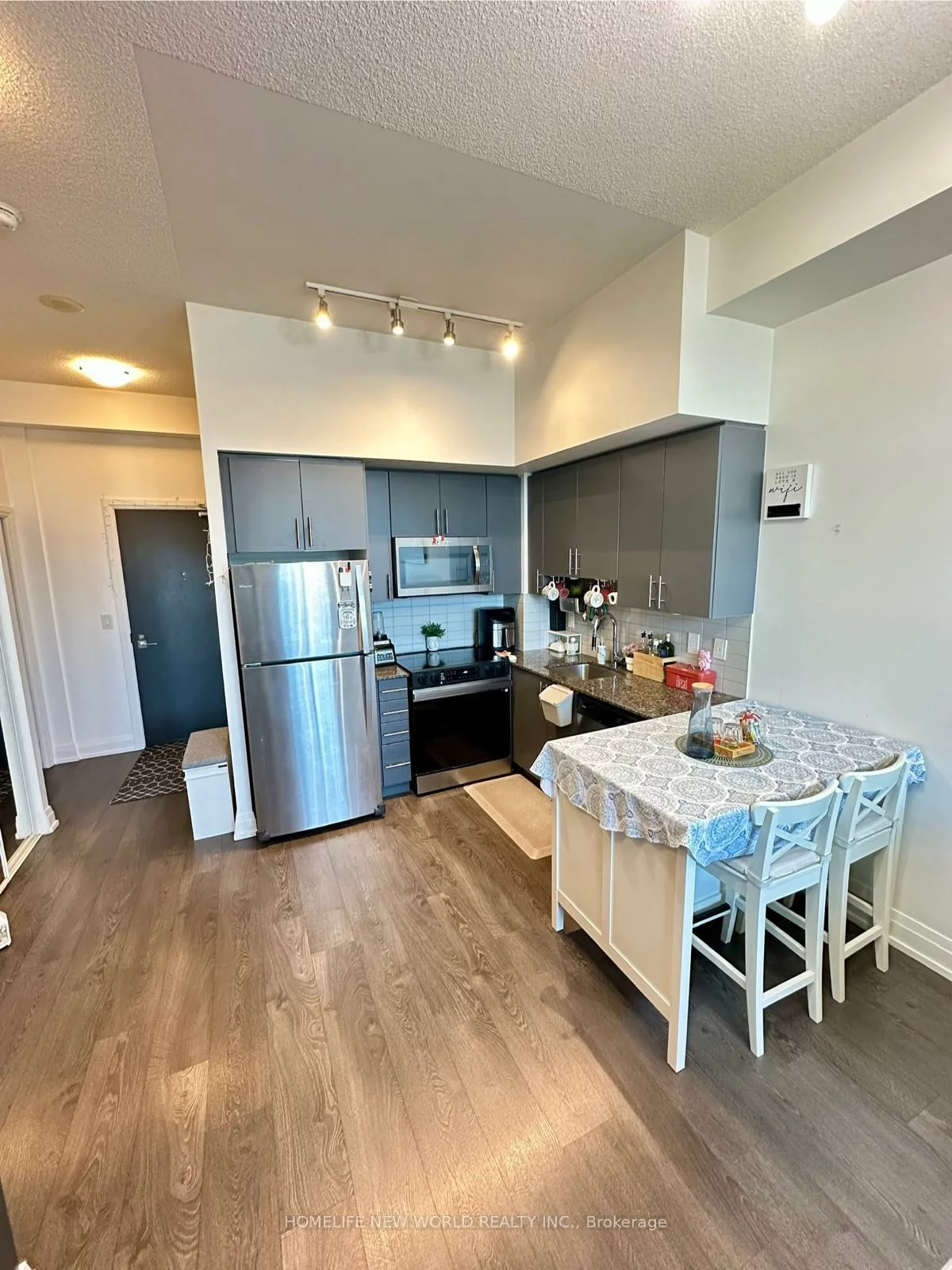 3600, Highway 7, Vaughan Corporate Centre, Vaughan