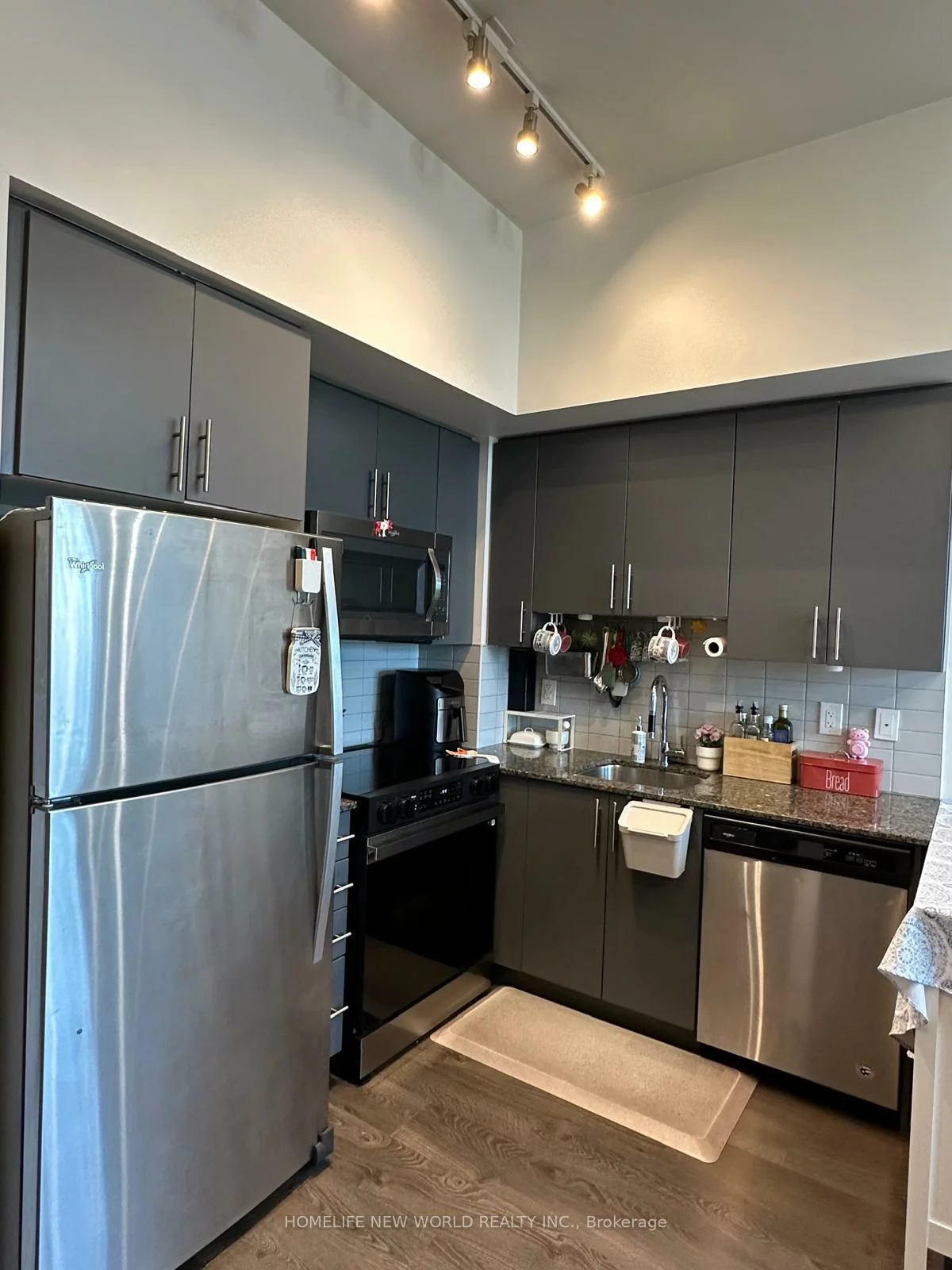 3600, Highway 7, Vaughan Corporate Centre, Vaughan