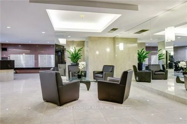 7250, Yonge, Crestwood-Springfarm-Yorkhill, Vaughan