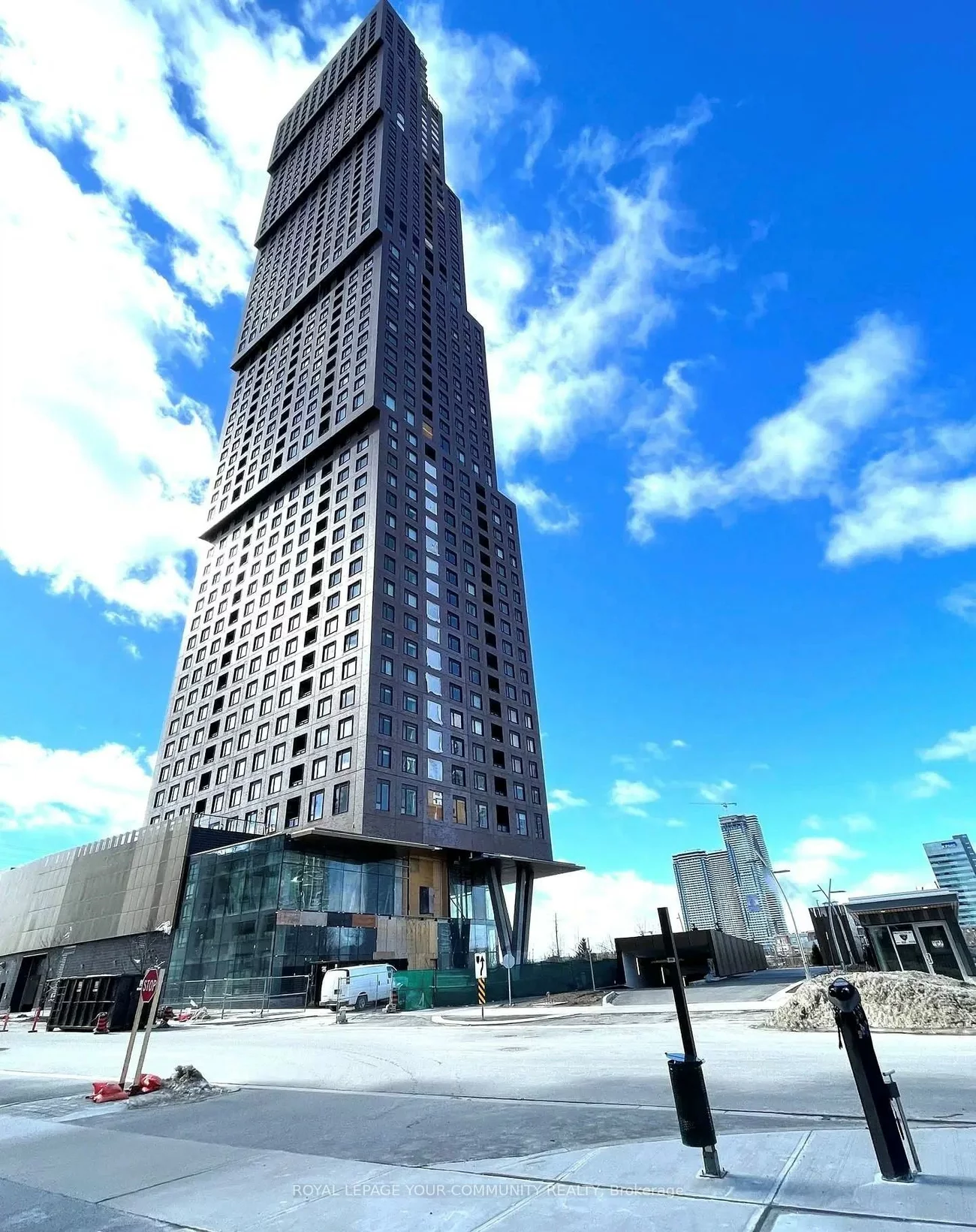2920, Highway 7, Vaughan Corporate Centre, Vaughan