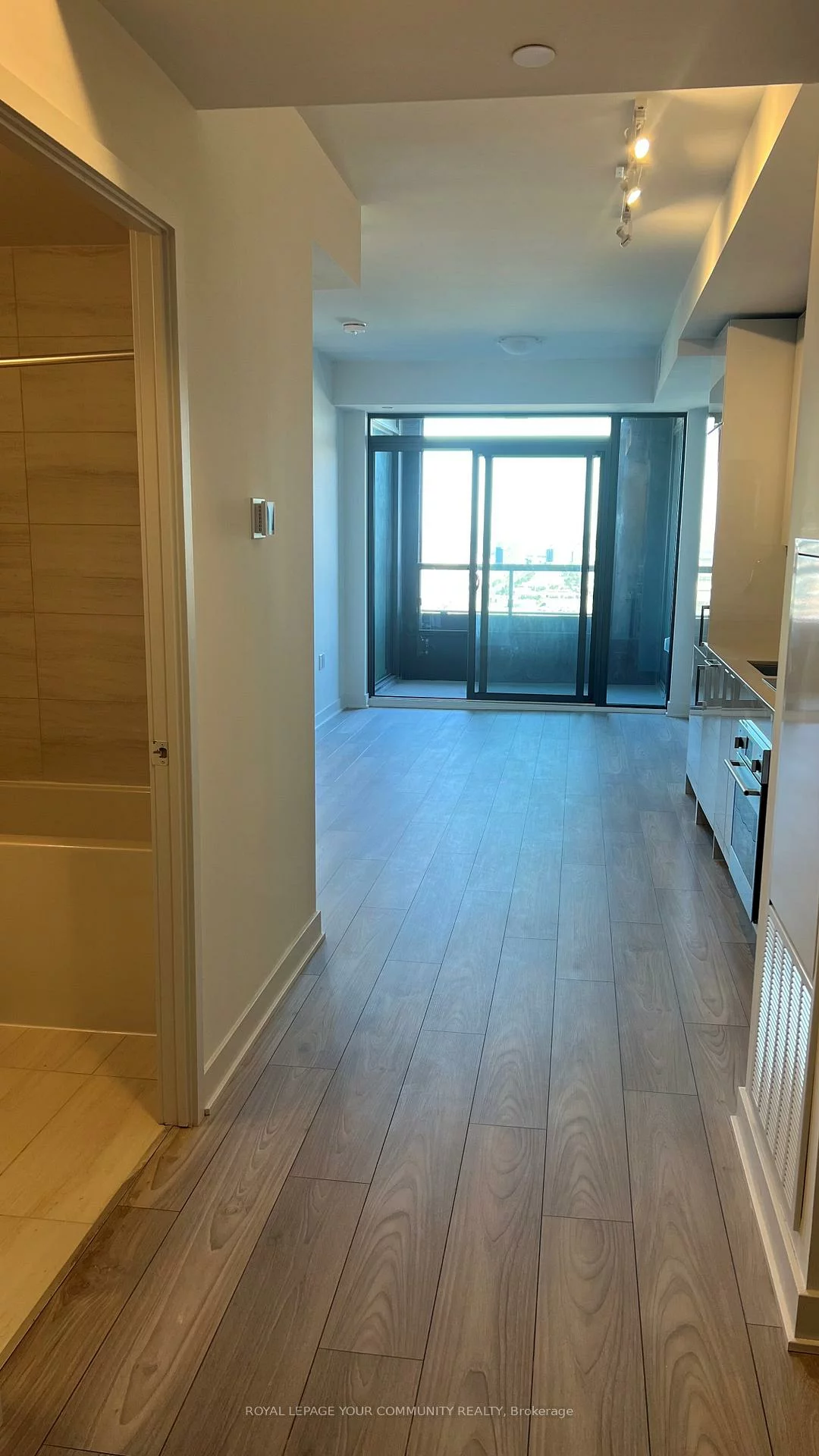 2920, Highway 7, Vaughan Corporate Centre, Vaughan