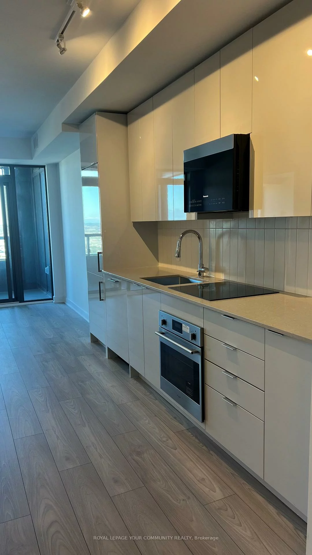 2920, Highway 7, Vaughan Corporate Centre, Vaughan