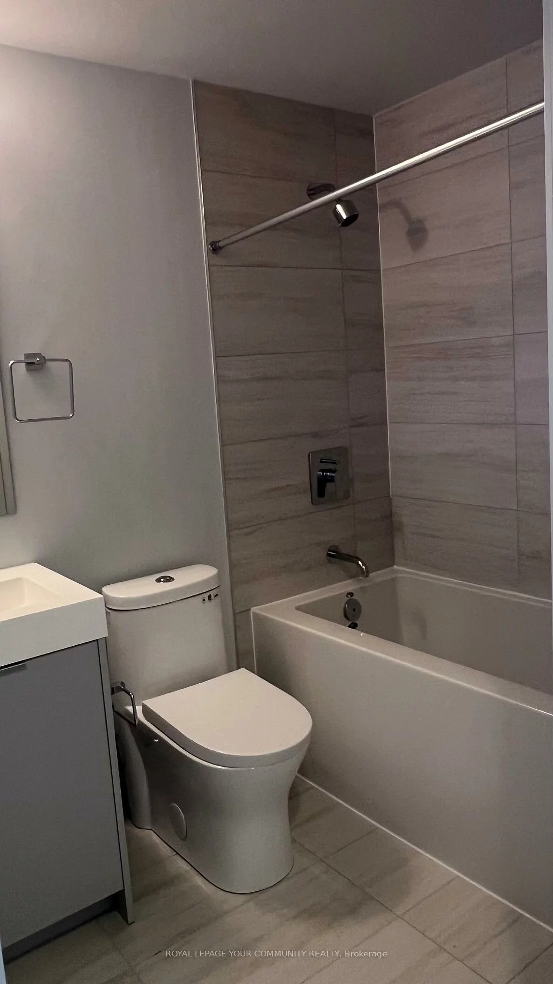 2920, Highway 7, Vaughan Corporate Centre, Vaughan