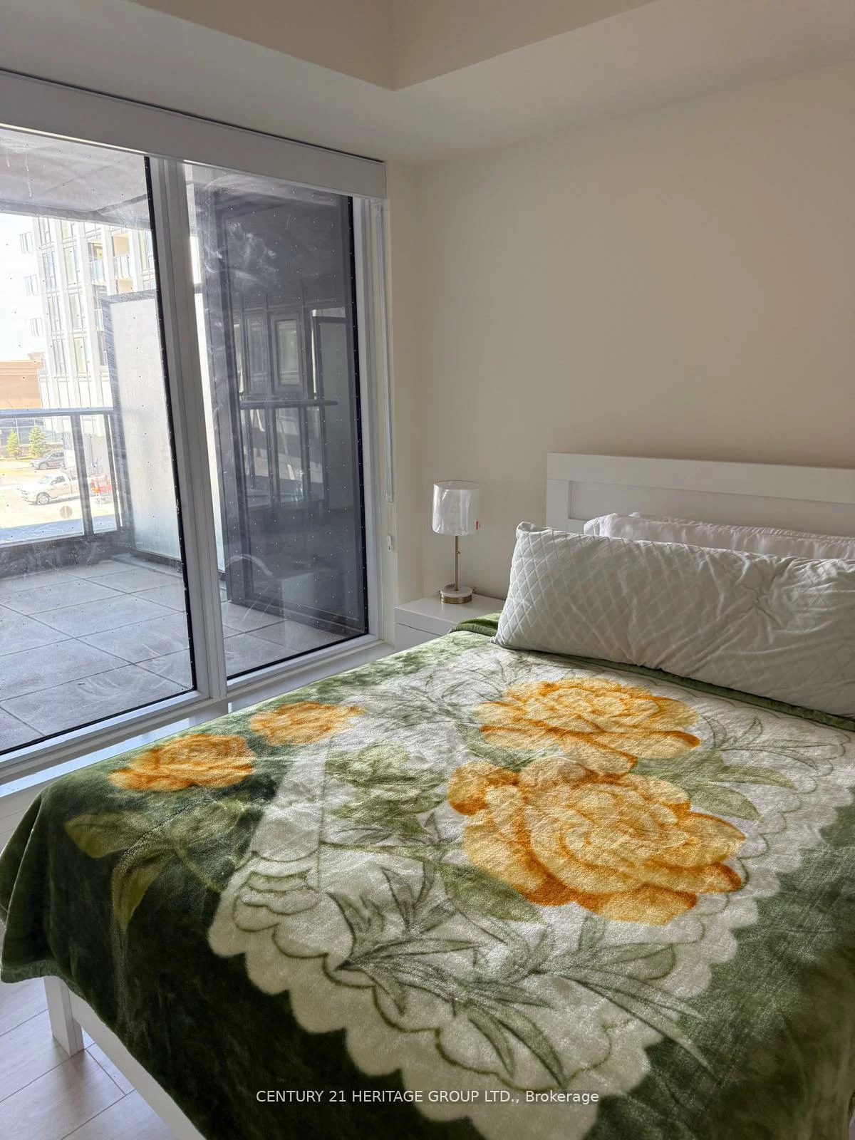 8960, Jane, Vellore Village, Vaughan