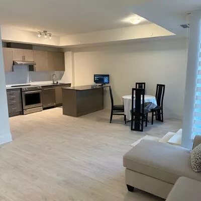 8960, Jane, Vellore Village, Vaughan
