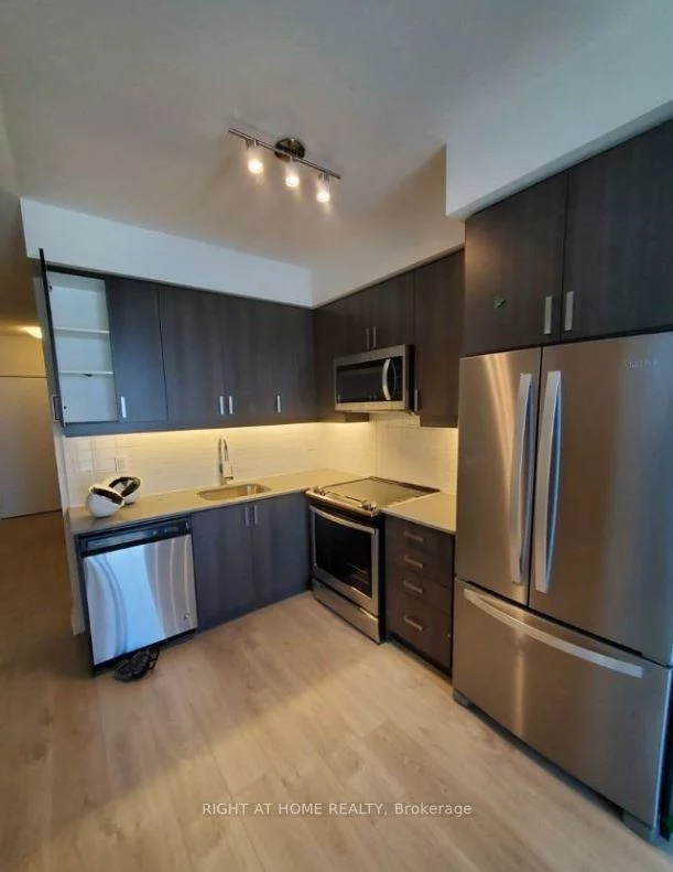 7895, Jane, Concord, Vaughan