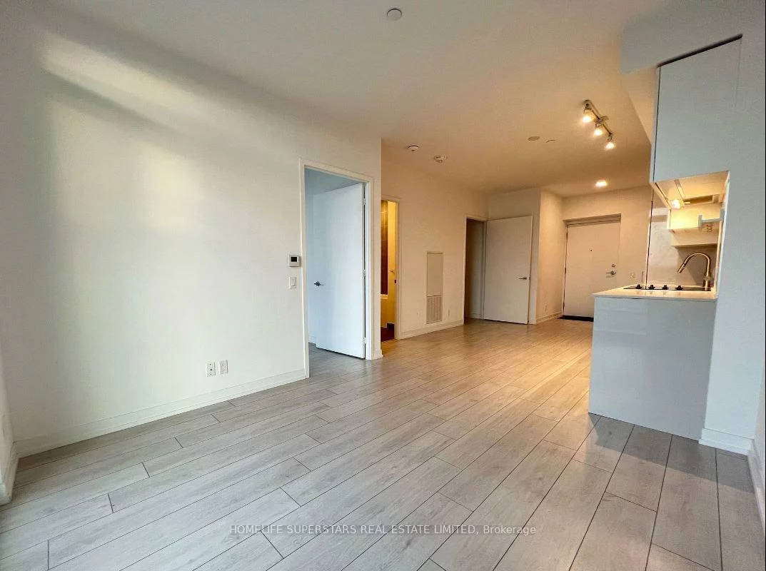 950, Portage, Vaughan Corporate Centre, Vaughan