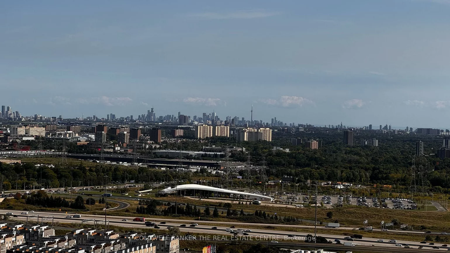 195, Commerce, Vaughan Corporate Centre, Vaughan