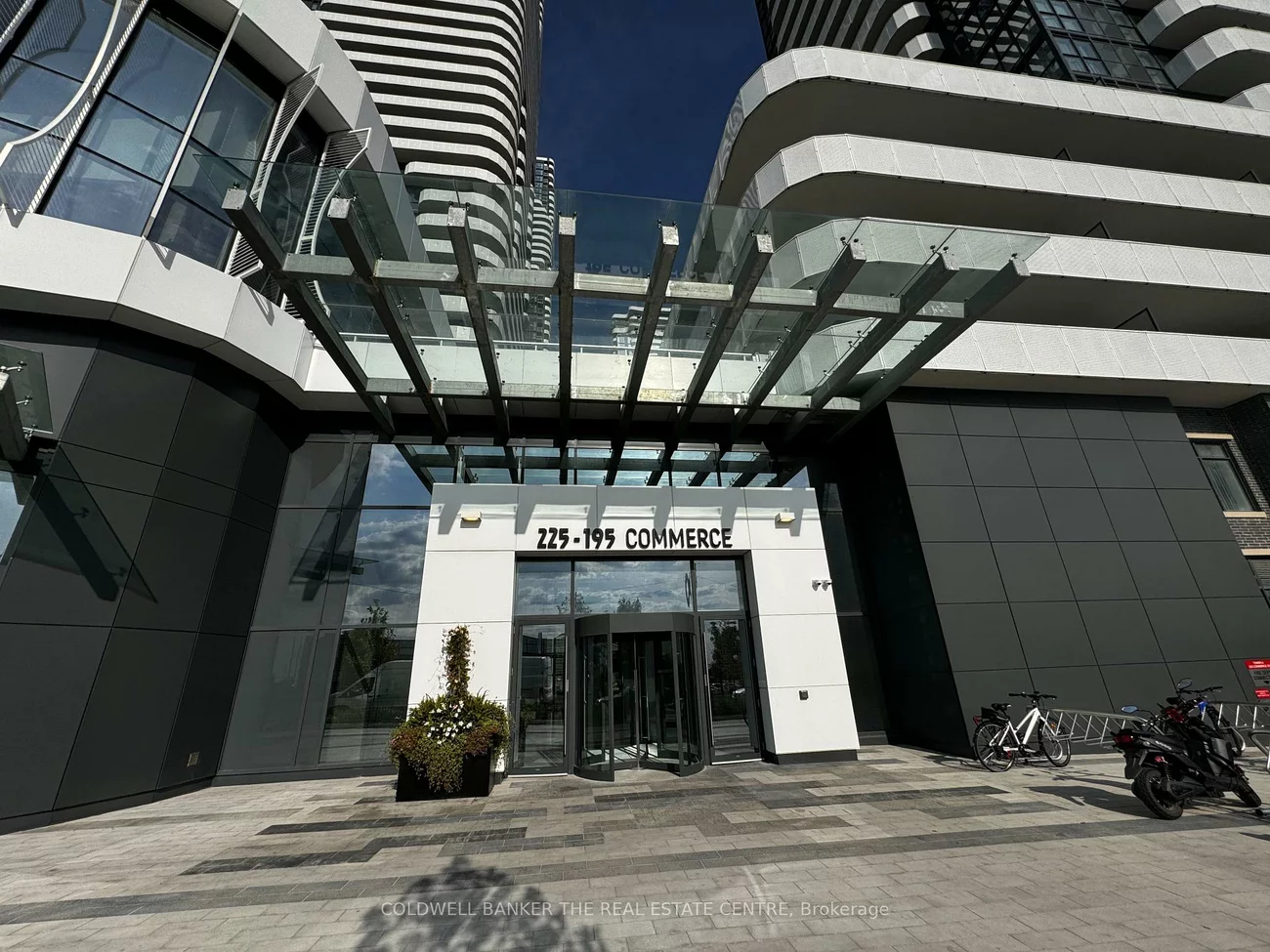 195, Commerce, Vaughan Corporate Centre, Vaughan