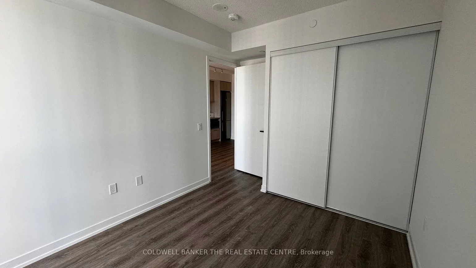 195, Commerce, Vaughan Corporate Centre, Vaughan
