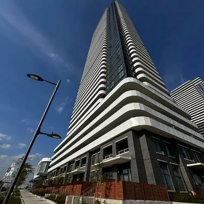 195, Commerce, Vaughan Corporate Centre, Vaughan