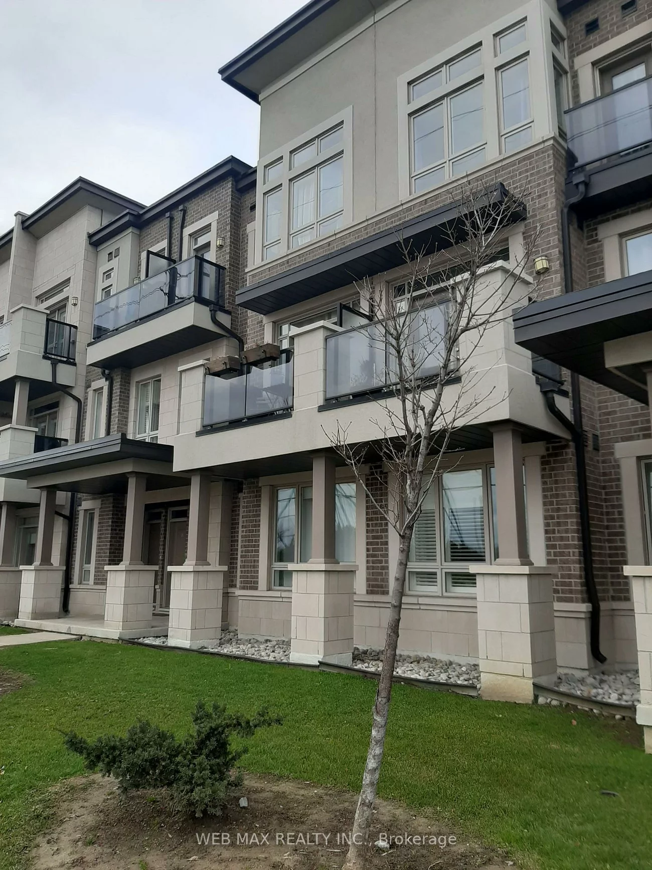 9601, Jane, Maple, Vaughan