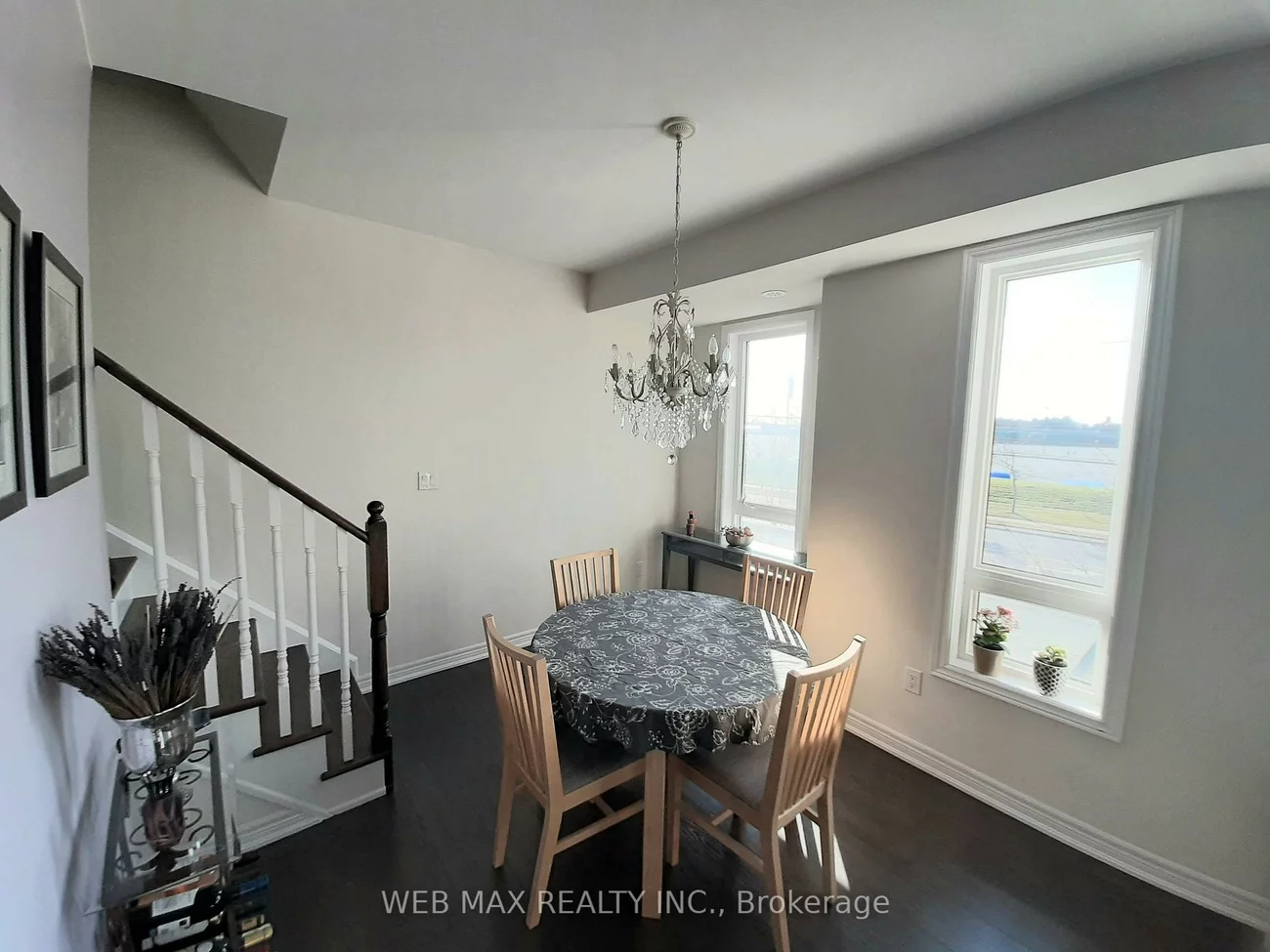 9601, Jane, Maple, Vaughan