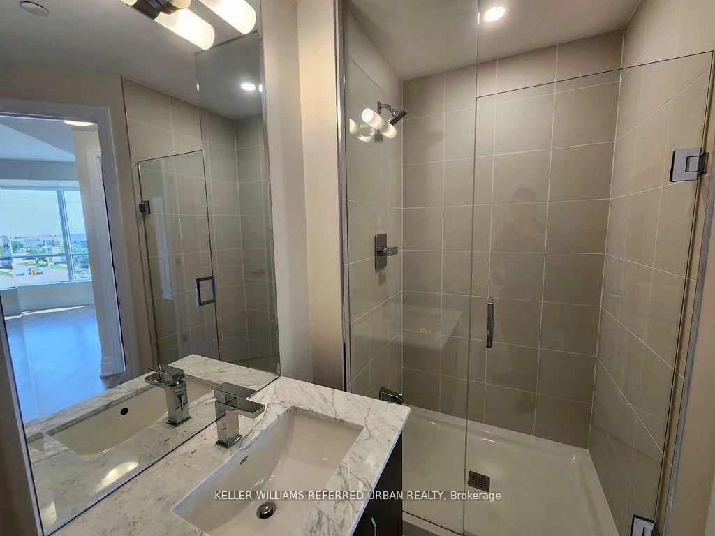 9075, Jane, Concord, Vaughan