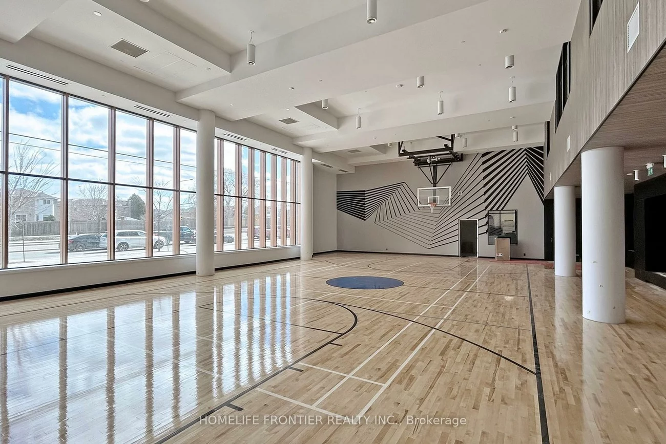 7950, Bathurst, Beverley Glen, Vaughan