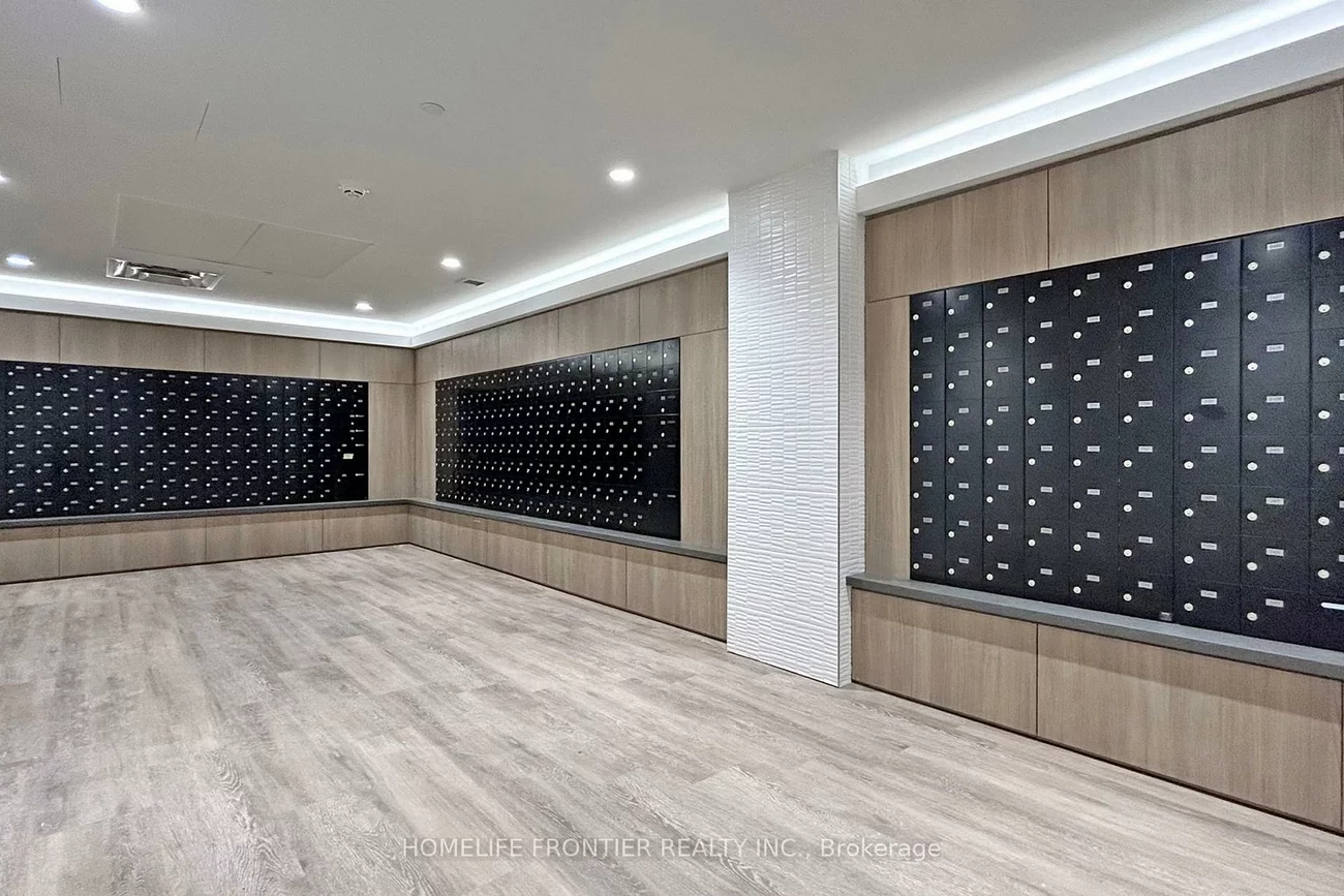 7950, Bathurst, Beverley Glen, Vaughan