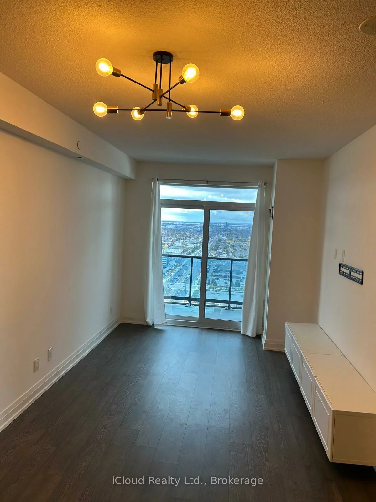 3600, Highway 7, Vaughan Corporate Centre, Vaughan