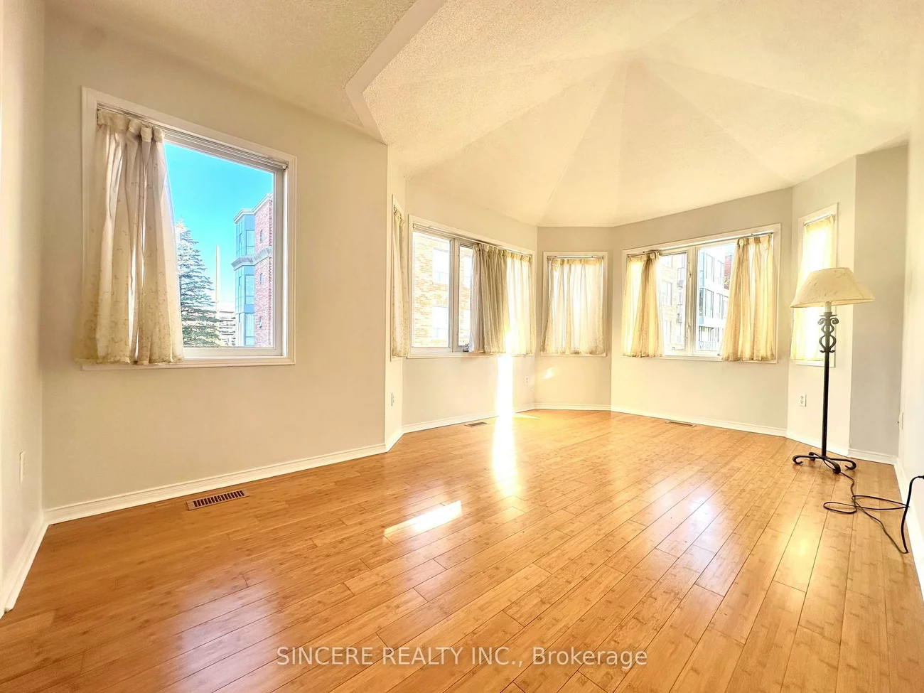 18, Clark, Crestwood-Springfarm-Yorkhill, Vaughan