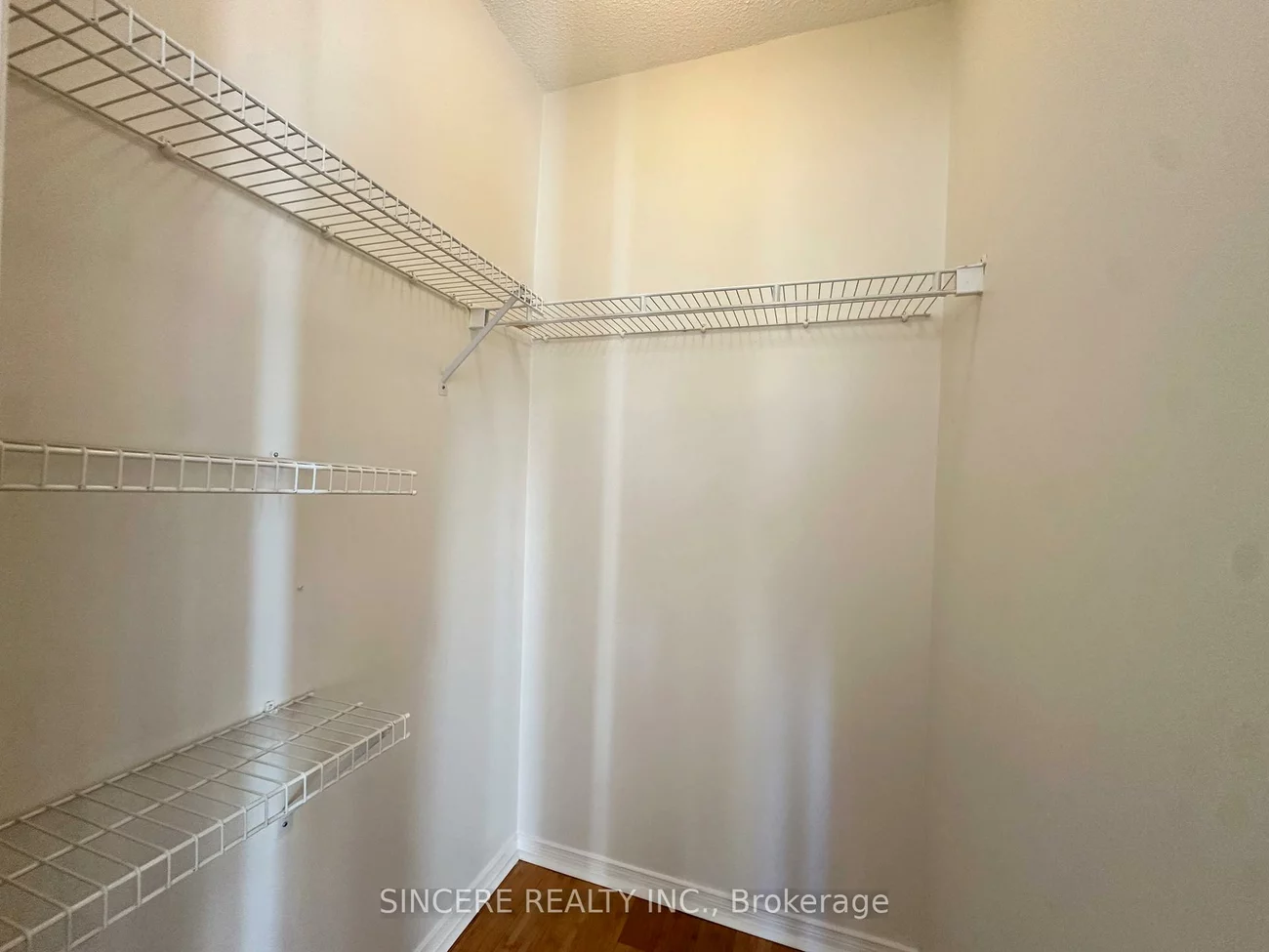 18, Clark, Crestwood-Springfarm-Yorkhill, Vaughan