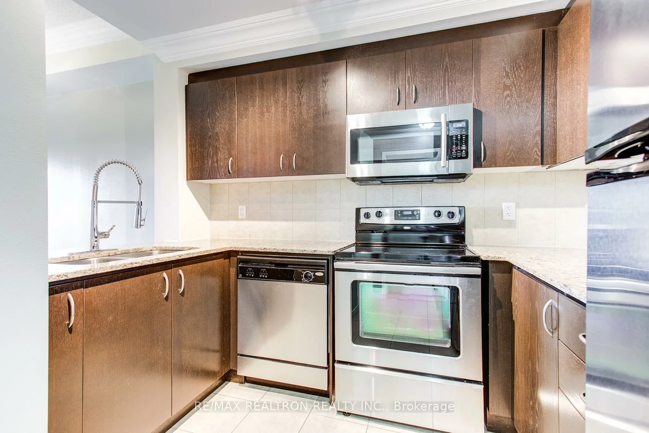 8, Maison Parc, Lakeview Estates, Vaughan