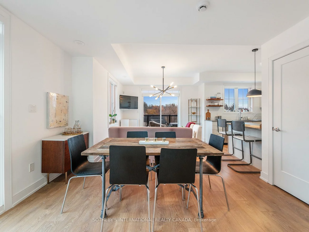 199, Pine Grove, Islington Woods, Vaughan