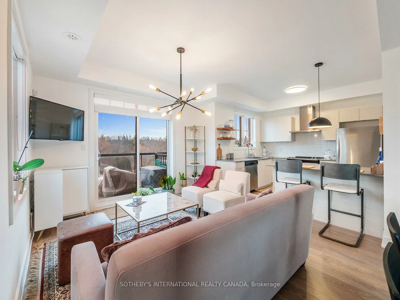 199, Pine Grove, Islington Woods, Vaughan