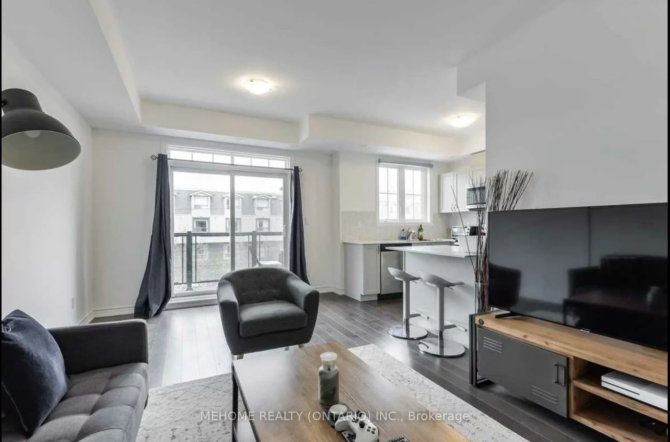 199, Pine Grove, Islington Woods, Vaughan